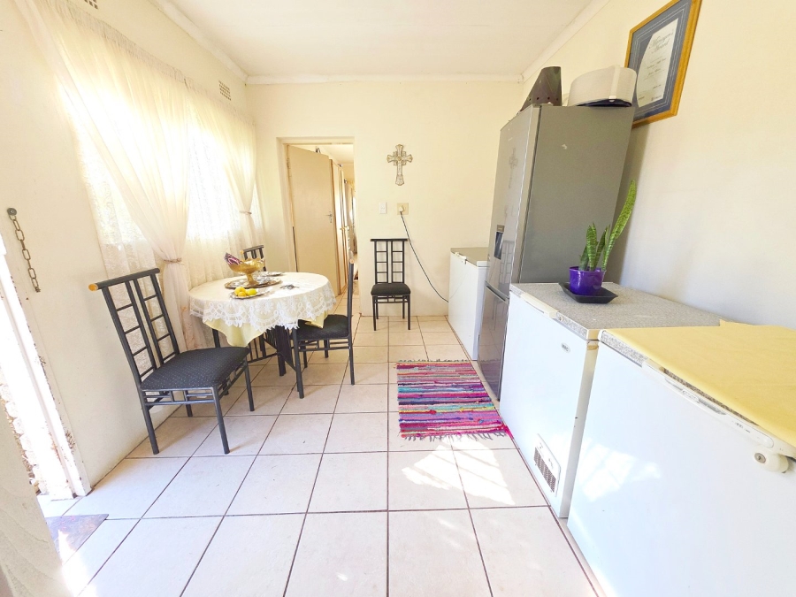 3 Bedroom Property for Sale in Oranjeville Free State